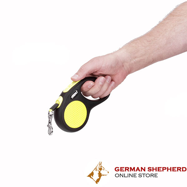 Retractable Leash with Strong Comfortable Chrome Plated Snap