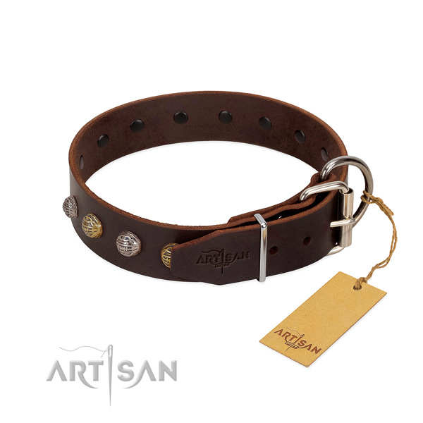 Easy wearing leather dog collar with durable D-ring