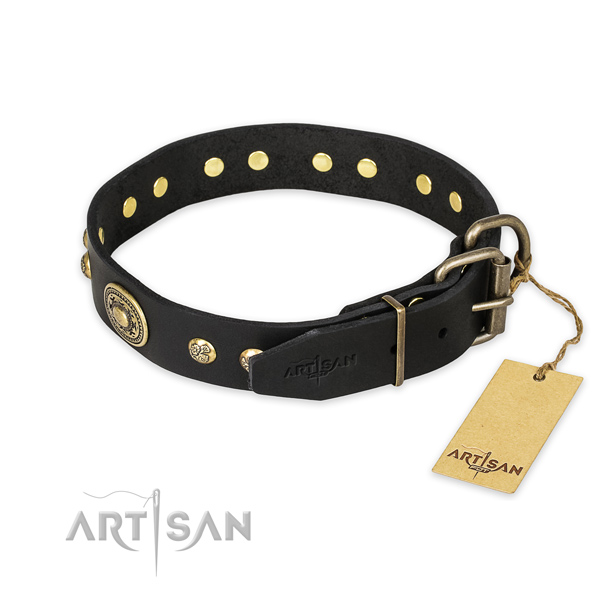Extraordinary design decorations on natural genuine leather dog collar