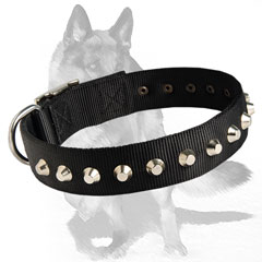 Special strong flexible nyloncollar