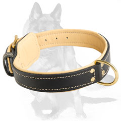 Nappa leather padding inside the collar 