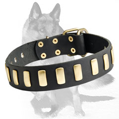 Non-corrosive leather collar